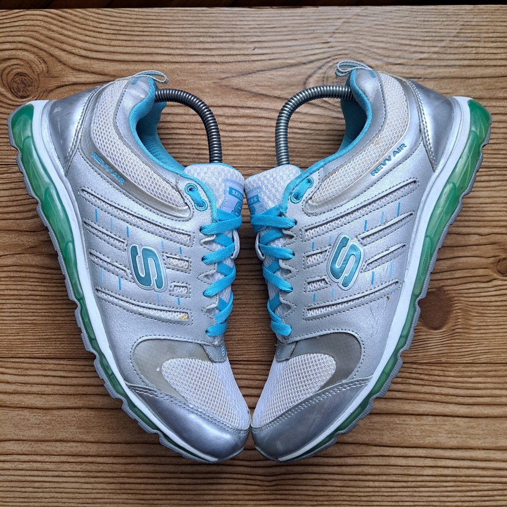 Skechers Revv Air Cross Trainer Sz 10 Wht B (SN 12266) Running shoes
